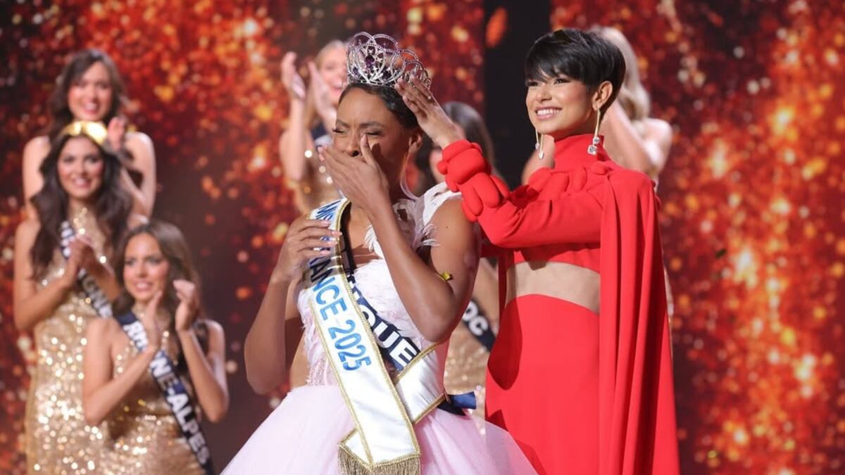 Una tripulante de 34 años es la nueva Miss Francia 