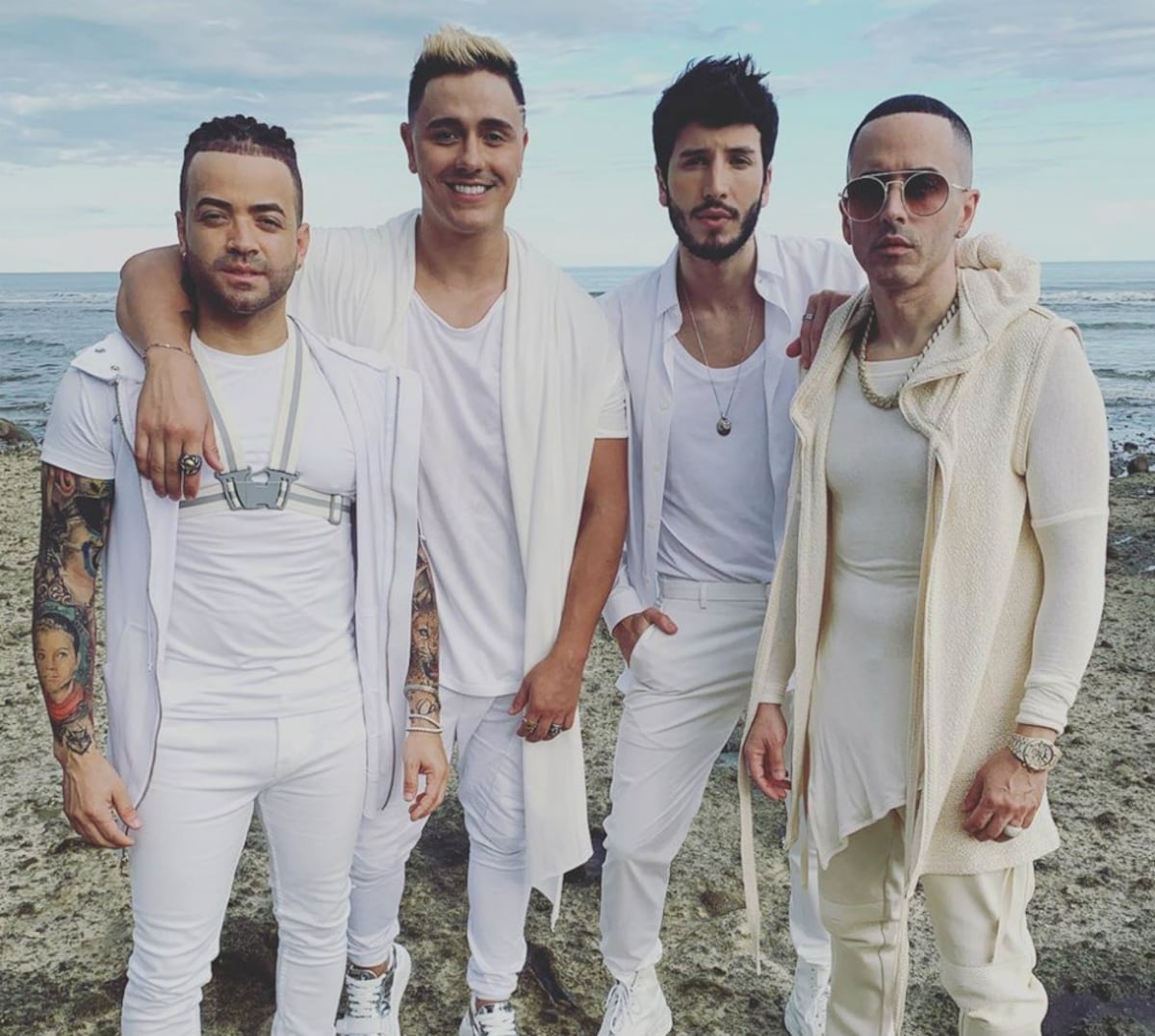 El video musical de Joey Montana, Nacho, Sebastián Yatra y Yandel en una playa en Panamá