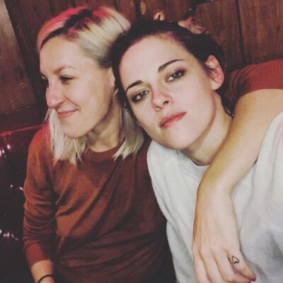 La actriz Kristen Stewart se casará con su novia Dylan Meyer