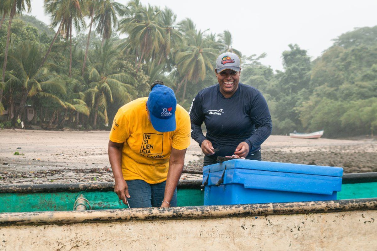 Mujeres y hombres en la pesca artesanal: Perspectiva de género en su actividad