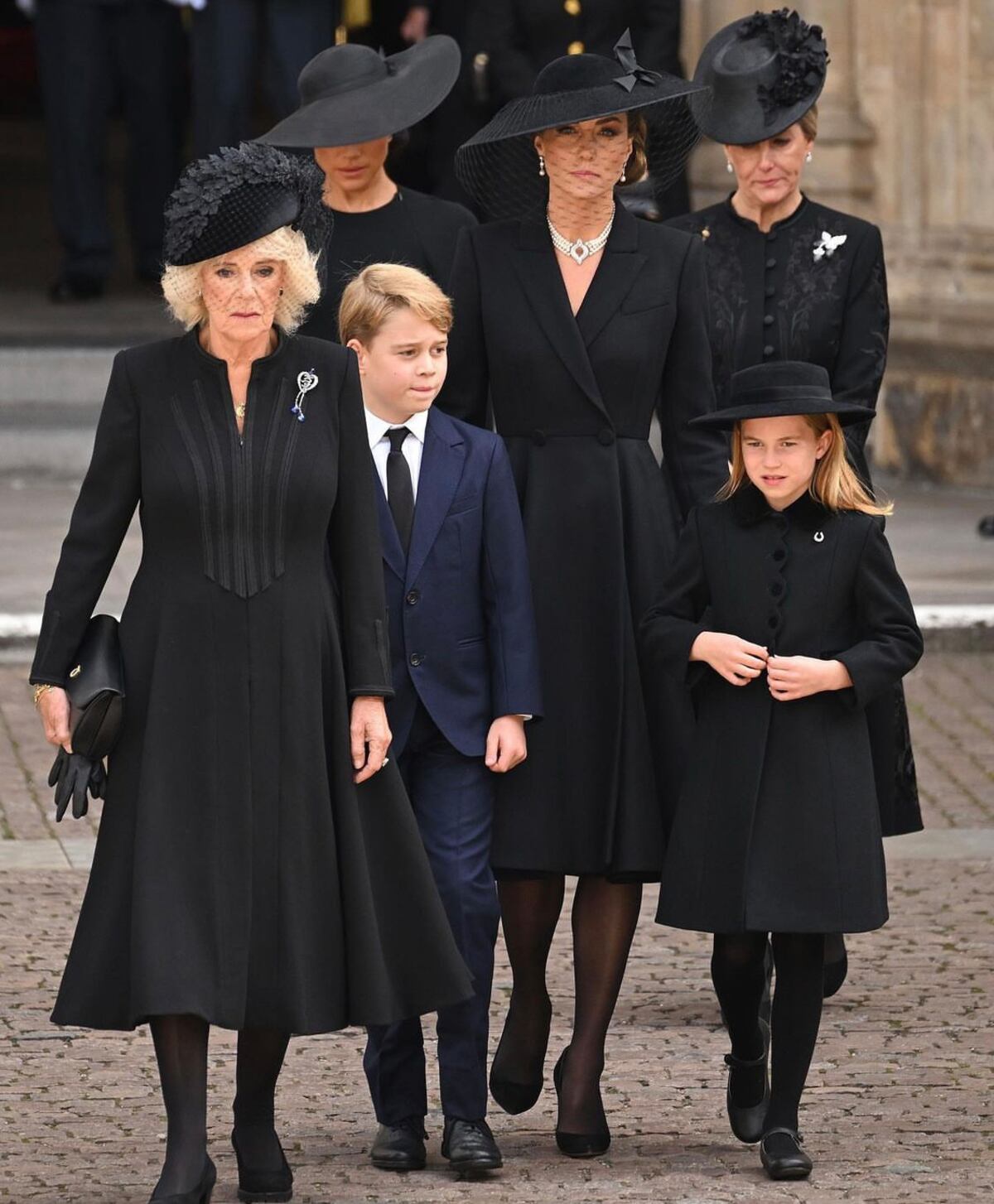 Despidiendo a ‘Gan Gan’: los pequeños George y Charlotte en el funeral de su bisabuela, la reina Isabel II