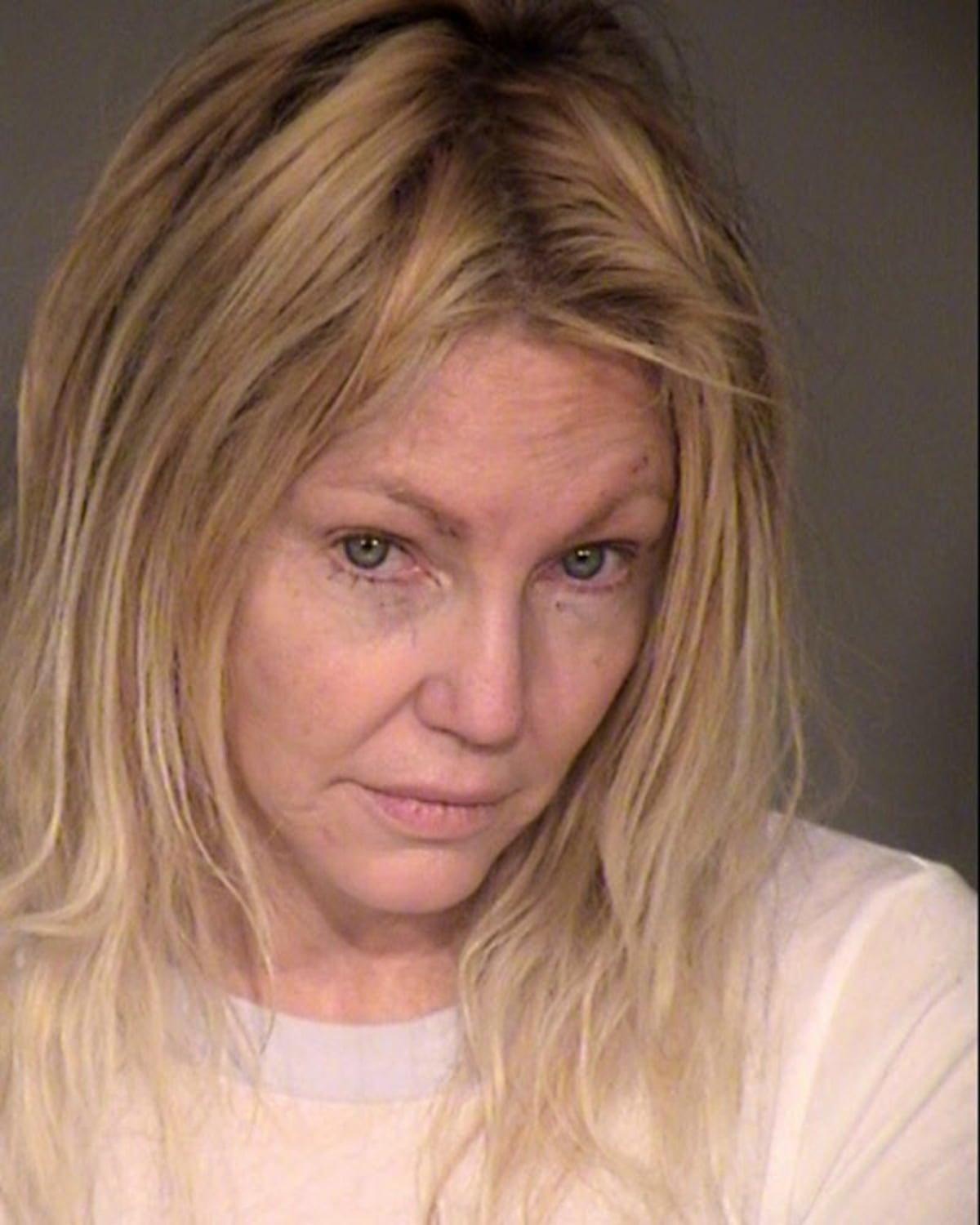 Arrestan a Heather Locklear por presunta violencia doméstica