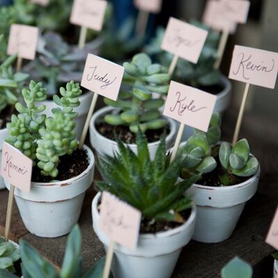 Si estás invitado, 8 cosas que puedes hacer por los novios