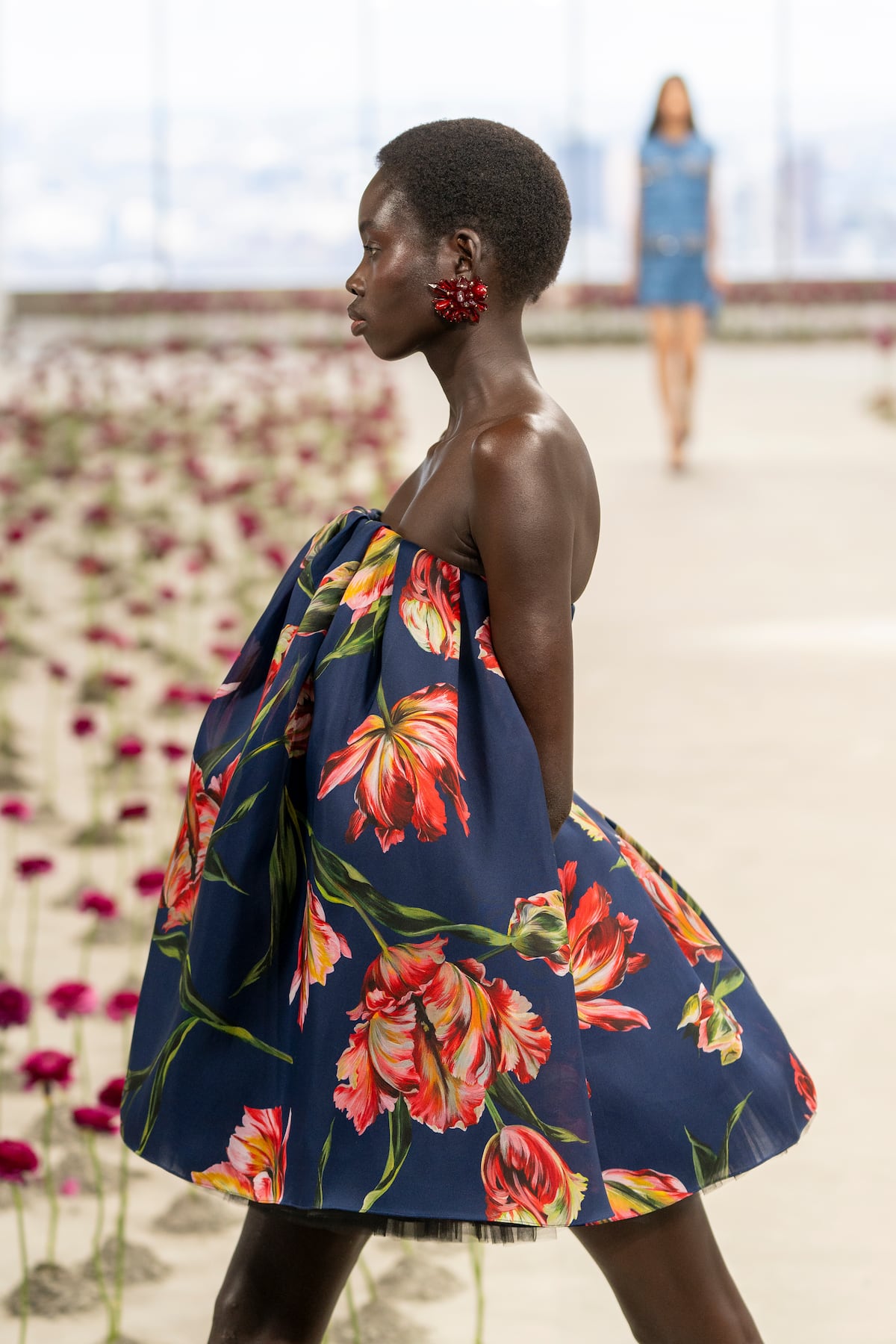 Carolina Herrera y su jardín de brillos y colores en la semana de moda de Nueva York