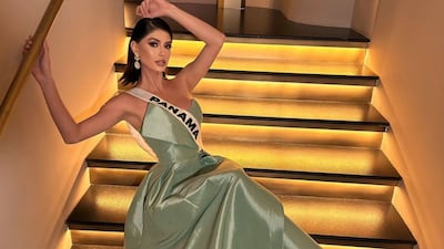 Princesa en verde menta: Miss Panamá, Italy Mora, en una cena de Miss Universo