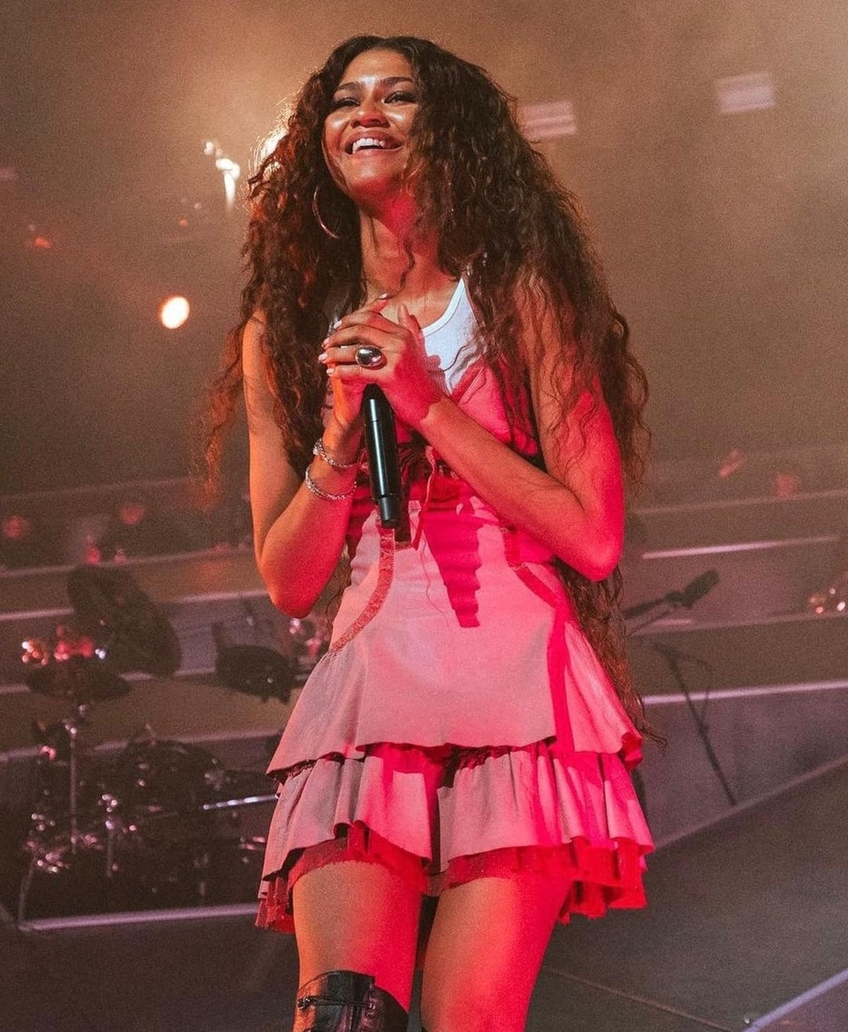 Zendaya sorprende en el escenario de Coachella