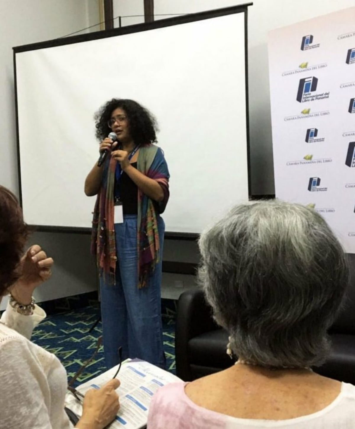 Encuentro feminista en la Feria Internacional del Libro de Panamá