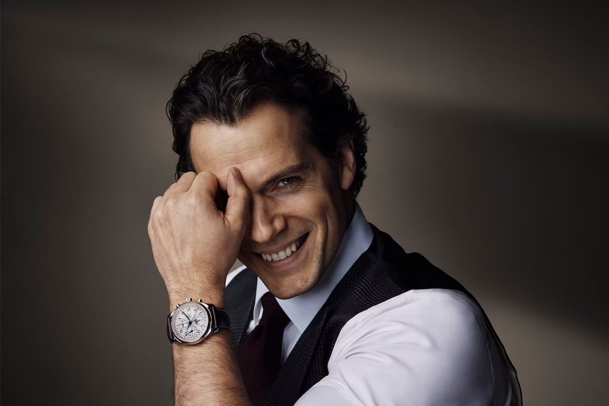 Ultra sofisticado y varonil: Henry Cavill como modelo de relojes 