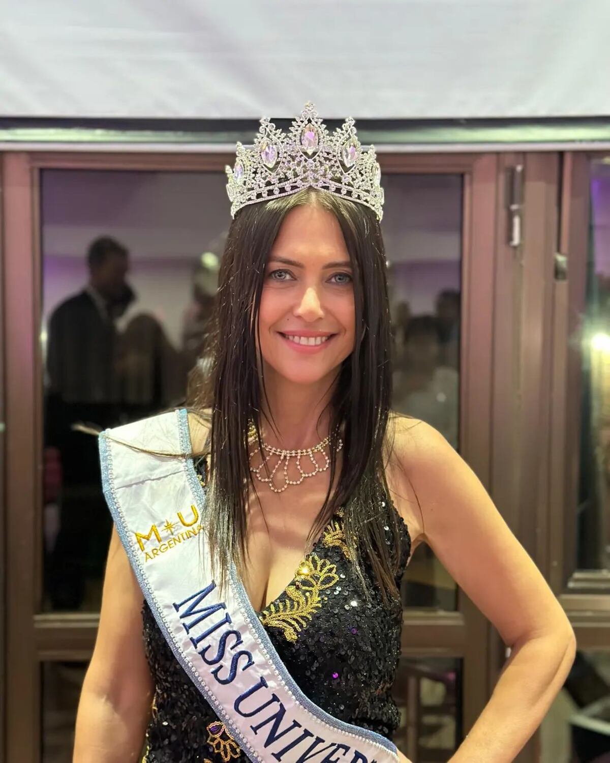 Abogada de 60 años es coronada Miss Buenos Aires 2024