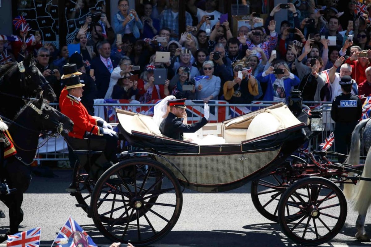 El primer recorrido de Harry y Meghan como recién casados