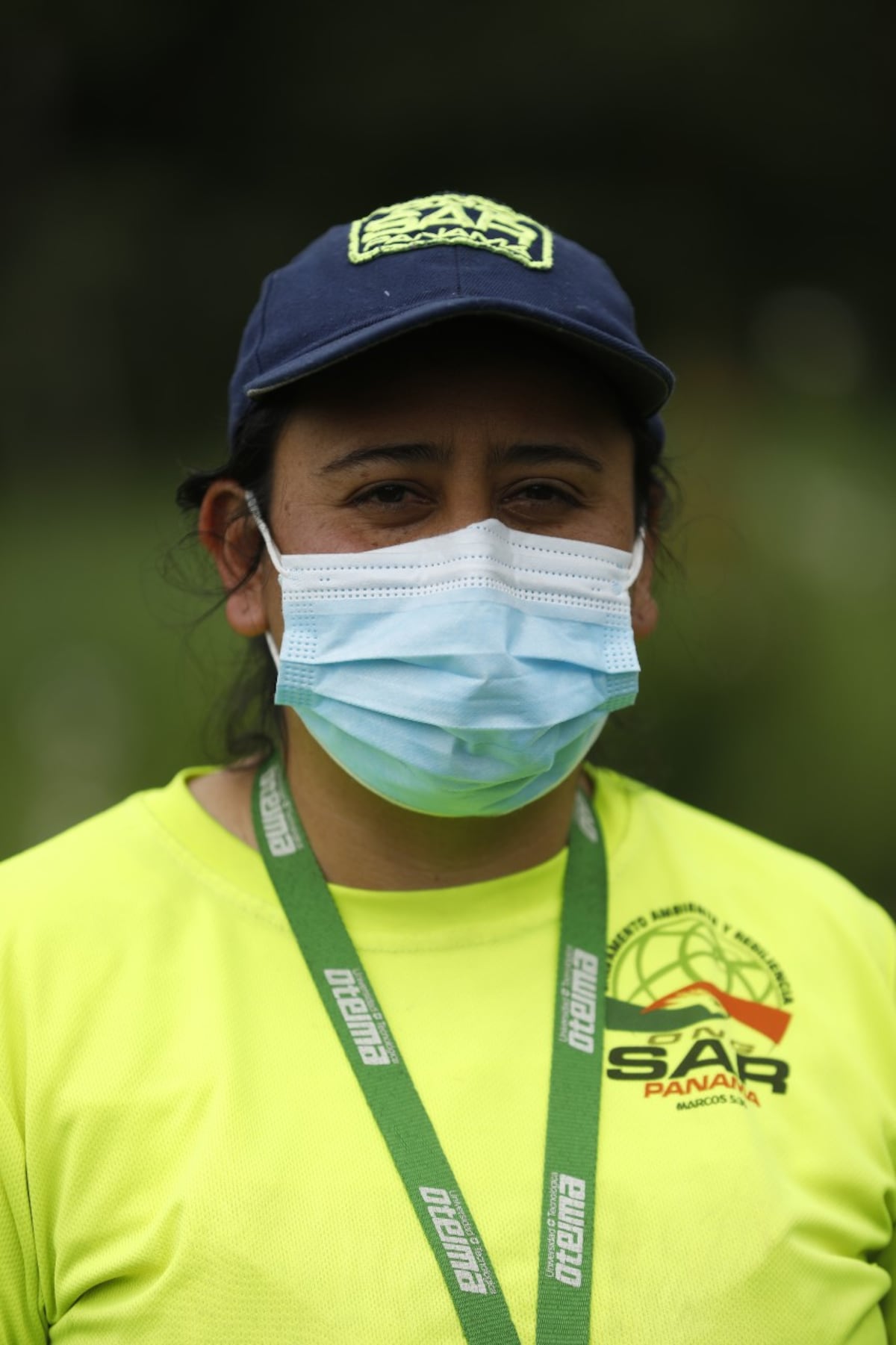 Anabel Ríos, voluntaria en Tierras Altas: ‘Trasladamos alrededor de 200 personas en una trocha improvisada’