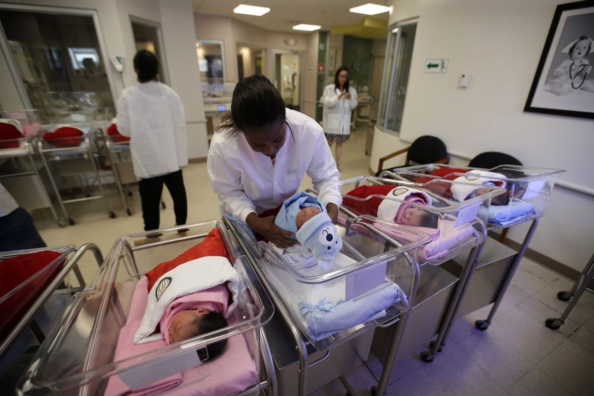 Clínica Hospital San Fernando le da a los padres el mejor regalo de Navidad