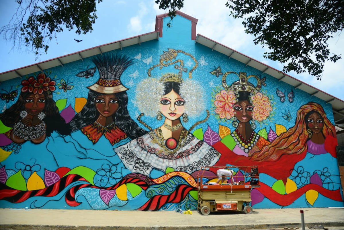 Un mural en homenaje a las mujeres panameñas