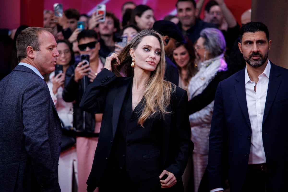 Aura sexi y masculina: Angelina Jolie y su traje de saco negro en el Festival de Cine de Londres