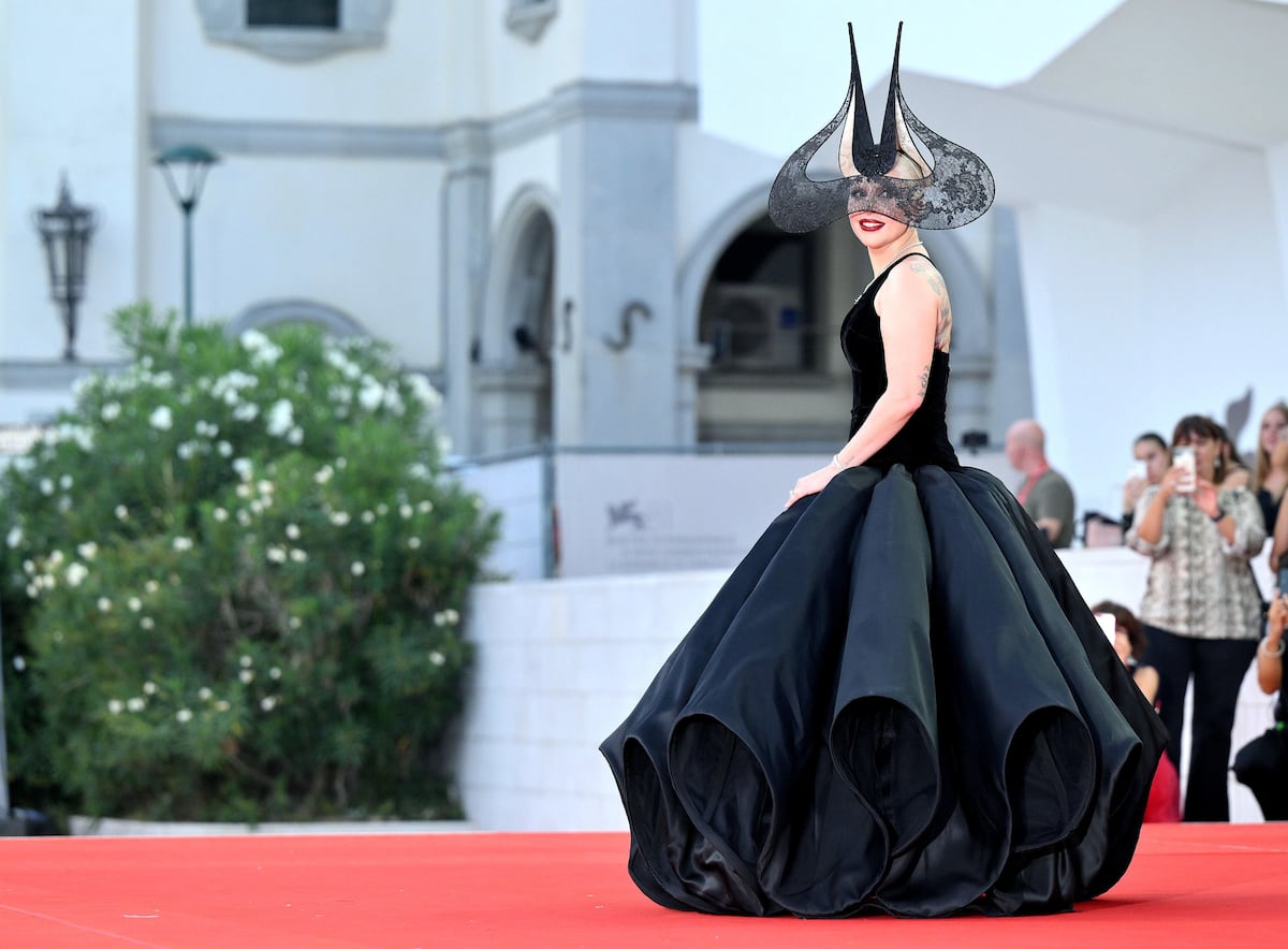 Oh my Gaga: Vestida de Dior, Lady Gaga llega al estreno de Joker 2 en Venecia