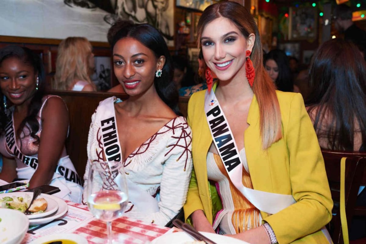 Laura de Sanctis estrenó vestido de fantasía en Miss Universo