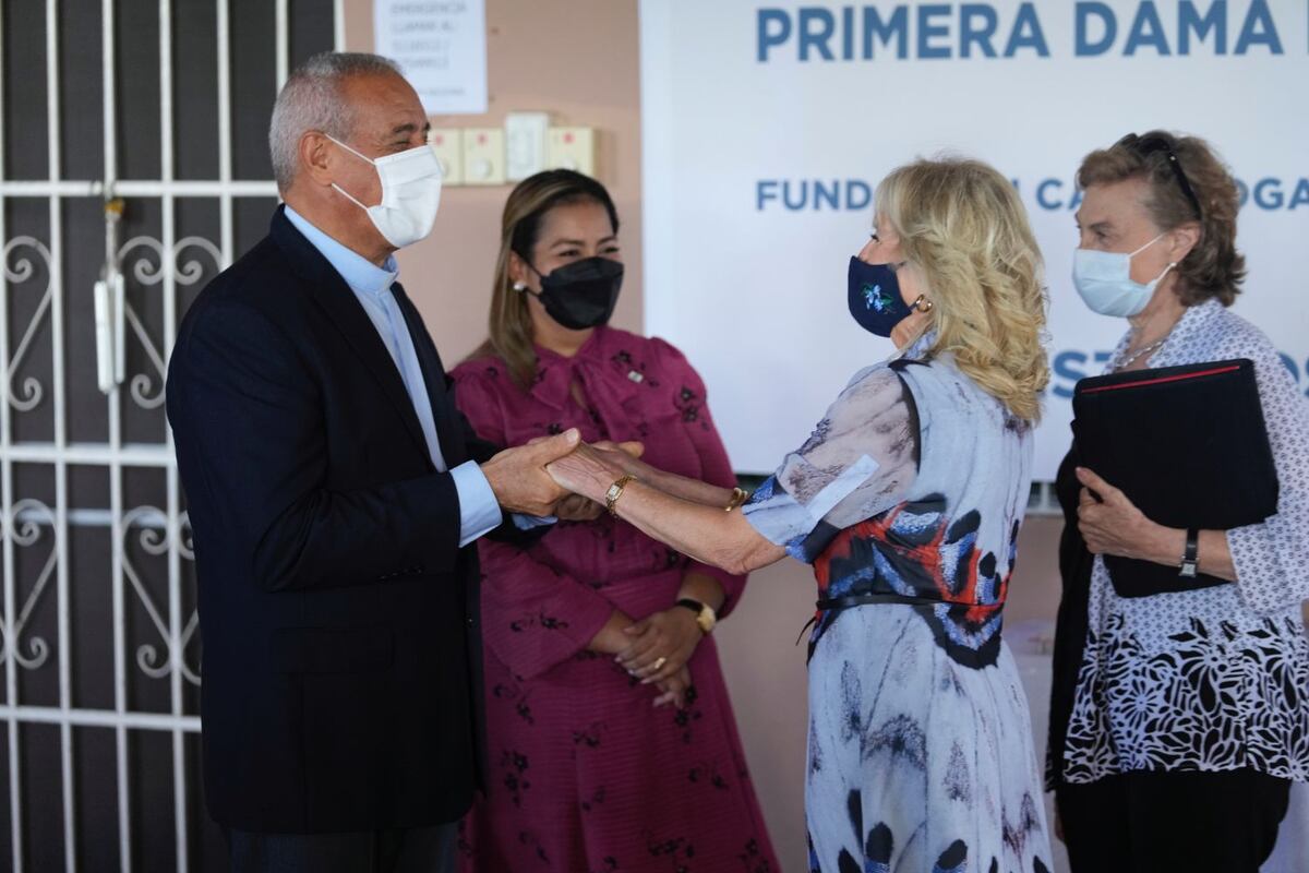 Jill Biden, por la visibilidad de la población con VIH y Sida en Panamá