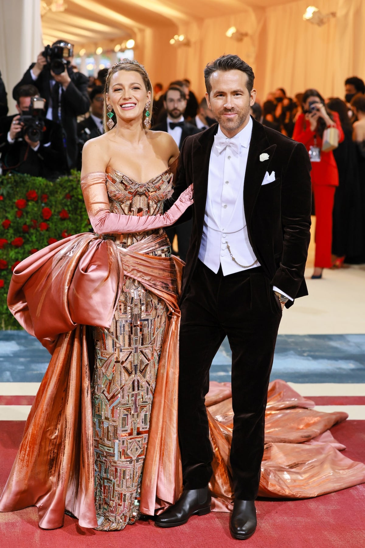 Radhika Merchant lleva vestido Versace de Blake Lively para su pre boda