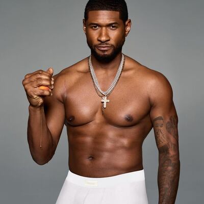 Así luce Usher, de 45 años, en la nueva campaña de ropa interior de Skims