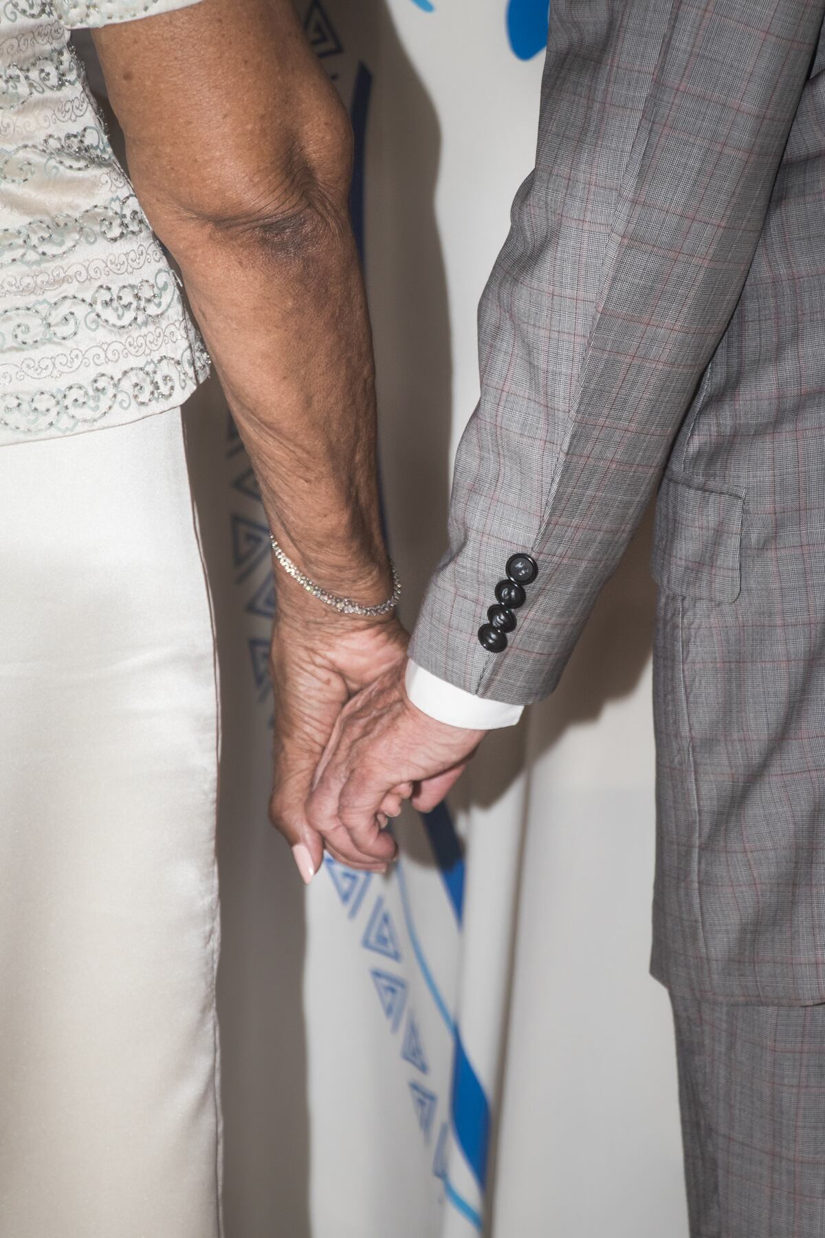 Después de 55 años, estos abuelitos en Panamá sellaron su amor en el altar