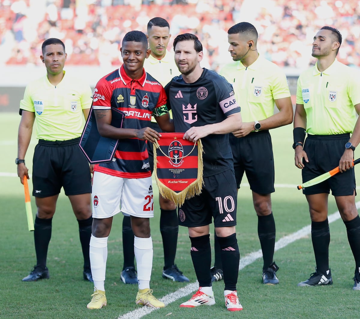 19 fotos de Lionel Messi en Panamá 