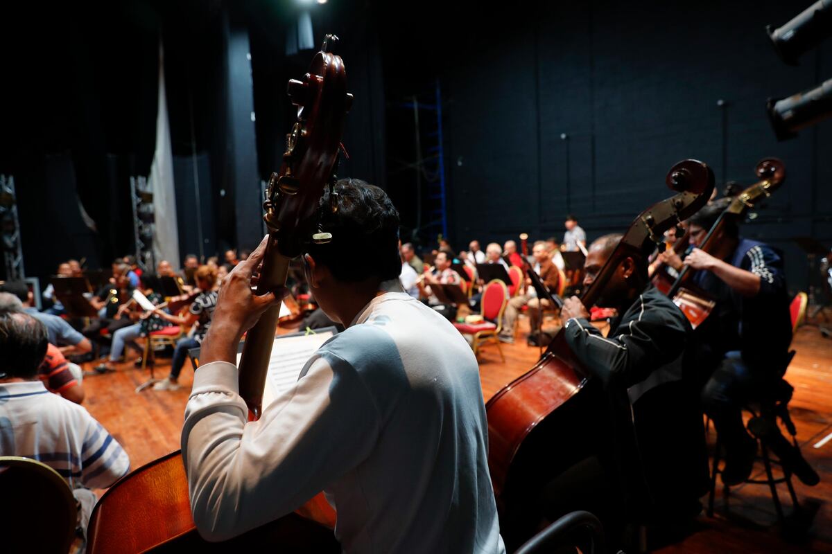 La Orquesta Sinfónica de Panamá cumple 83 años “deslumbrando” con su música