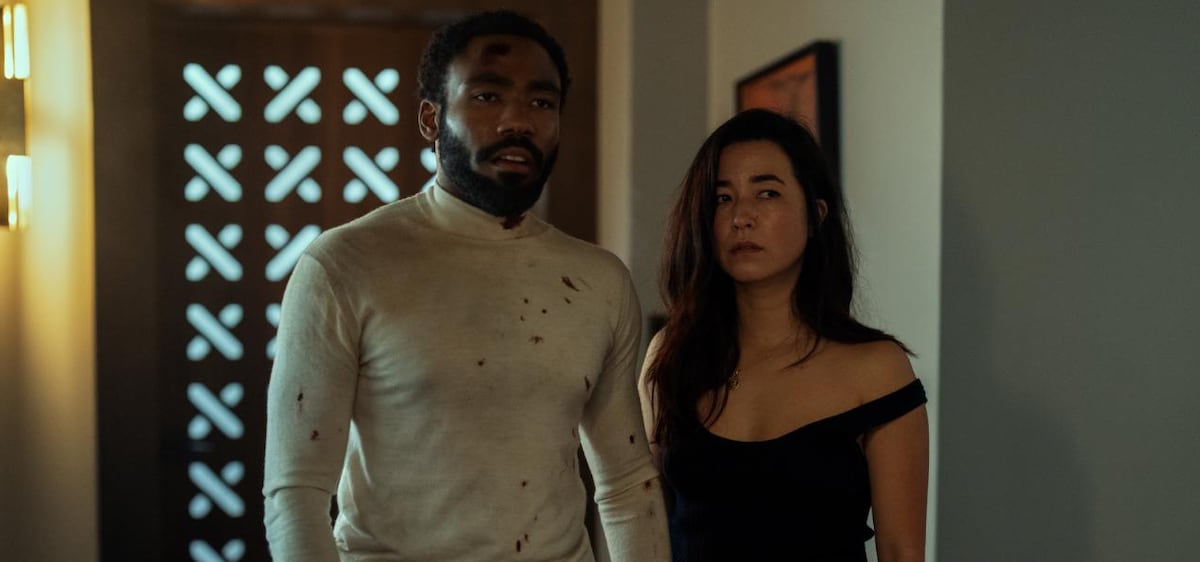 Maya Erskine y Donald Glover reinventan al matrimonio de ‘Mr. and Mrs. Smith’ en una serie