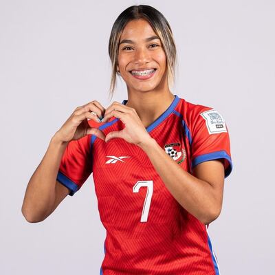 Emily Cedeño, nominada a jugadora sub-20 del año por federación internacional