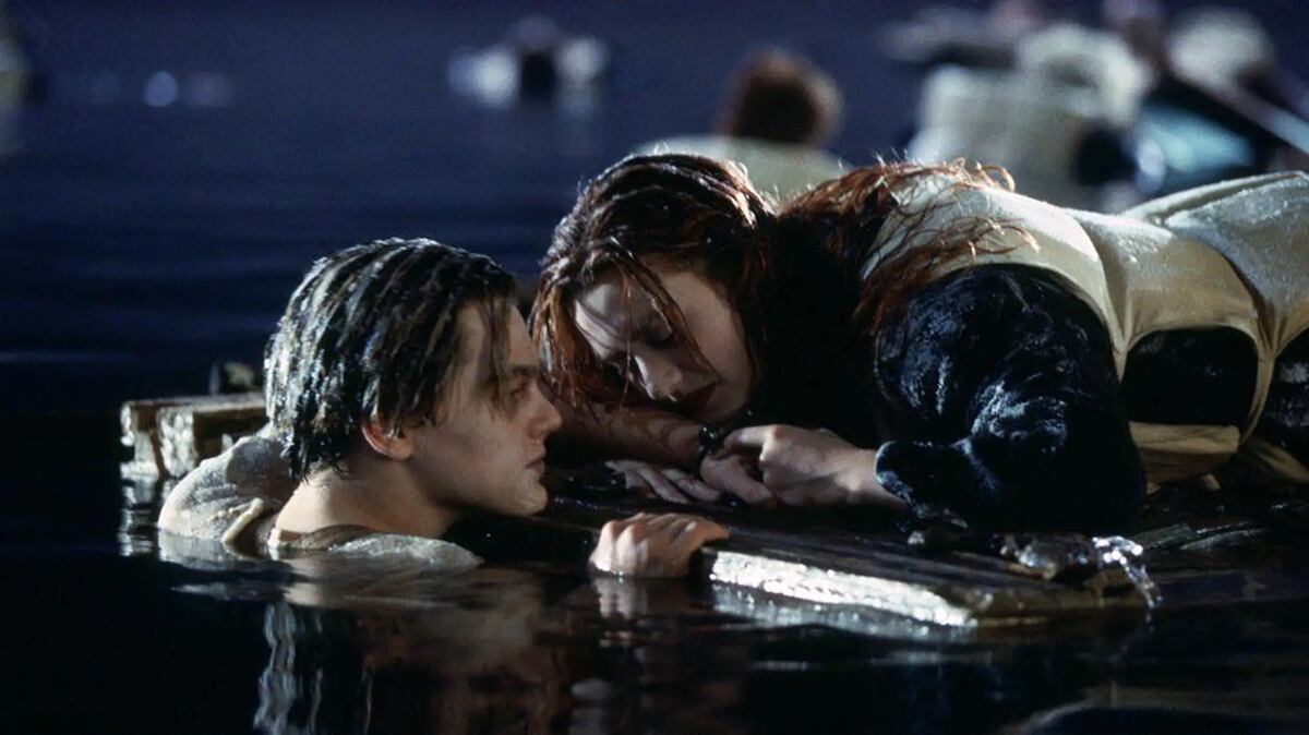 El trozo de madera de la escena final de Titanic se subasta por casi 800 mil dólares