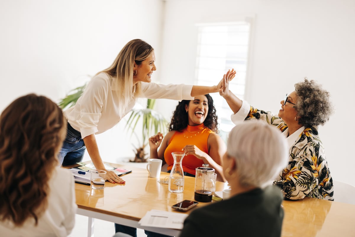 MomBoss, el bootcamp que impulsa el liderazgo femenino en Panamá