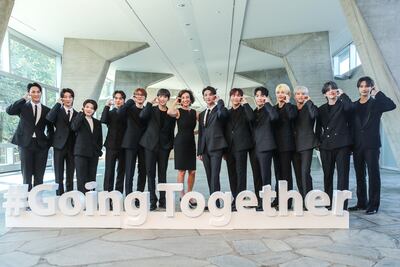 El grupo de K-pop Seventeen, primer embajador para la juventud de la Unesco