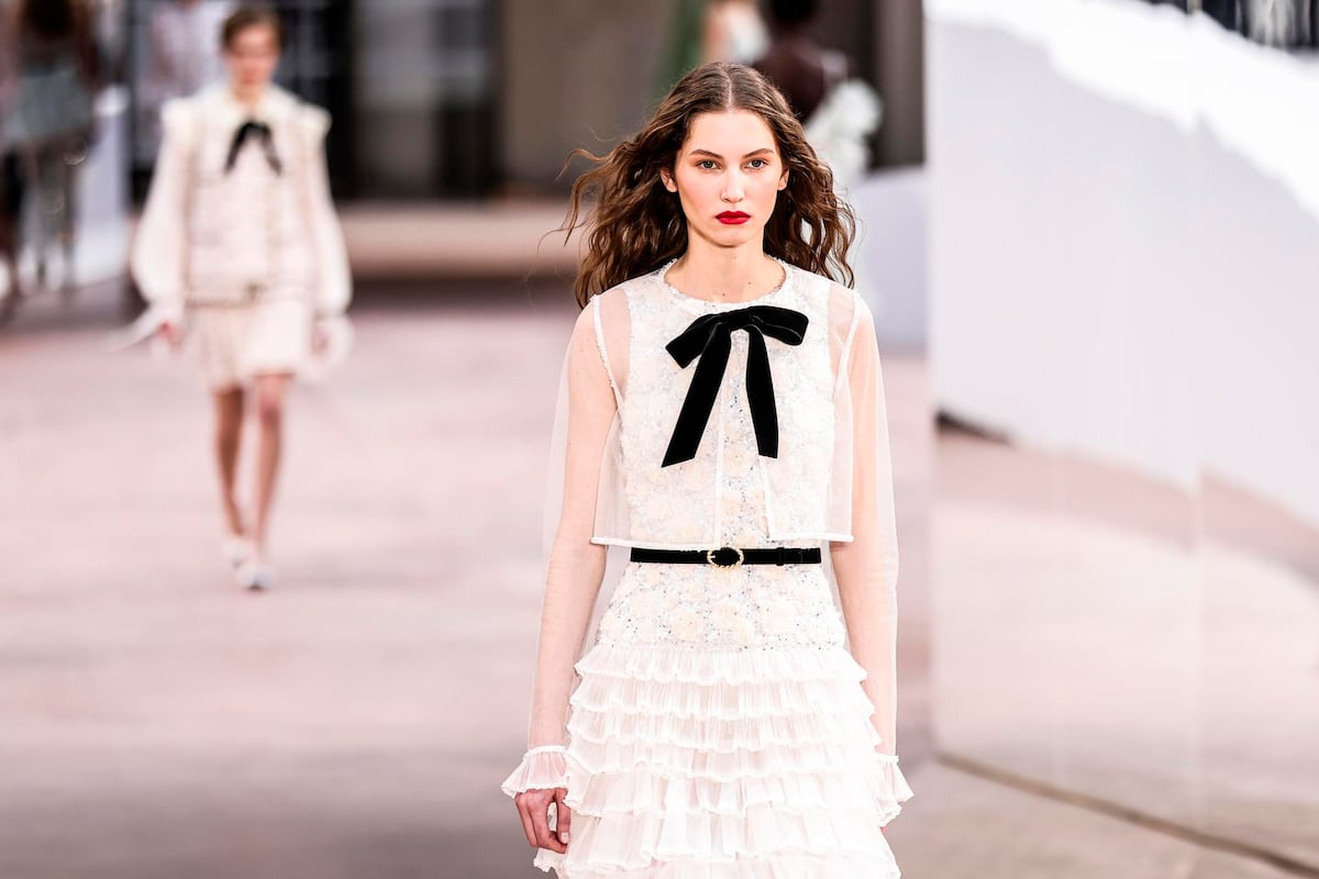 Chanel eleva la temperatura de la Alta Costura de París