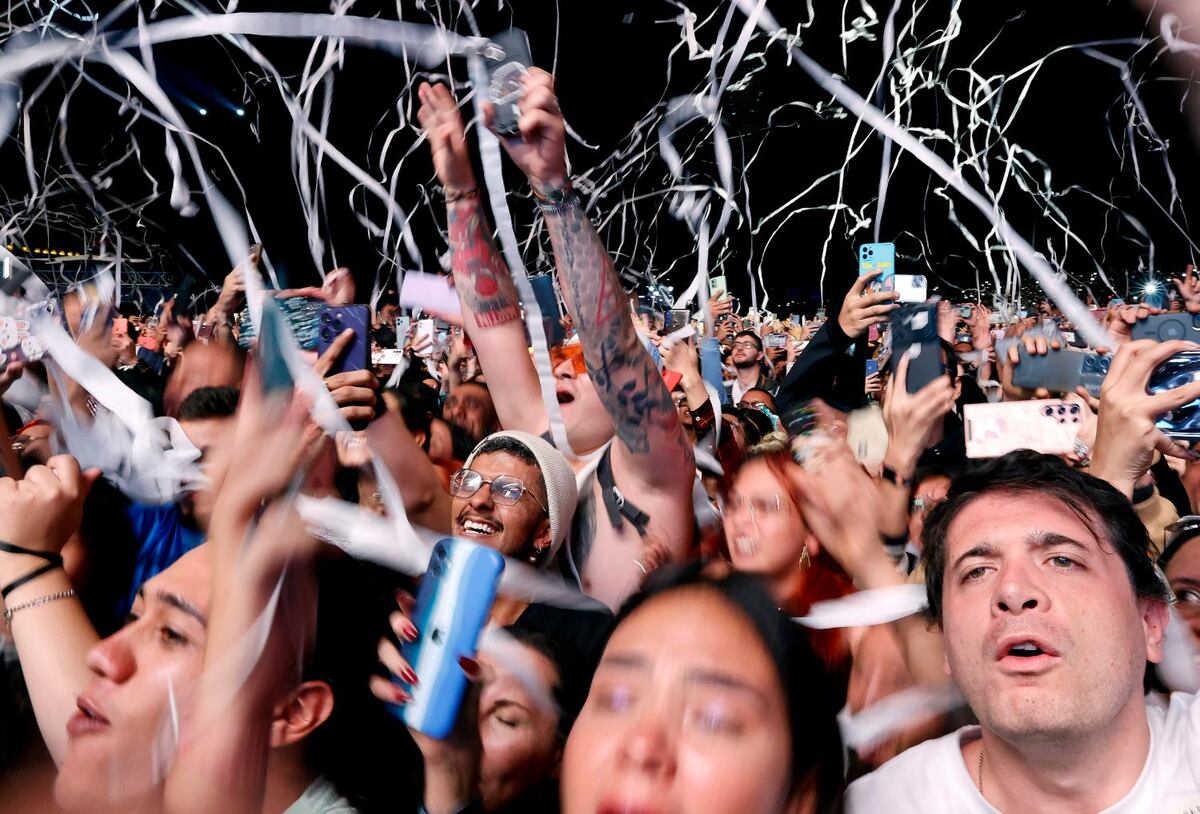 El rock sube el tono de la primera jornada del Estéreo Picnic de Bogotá