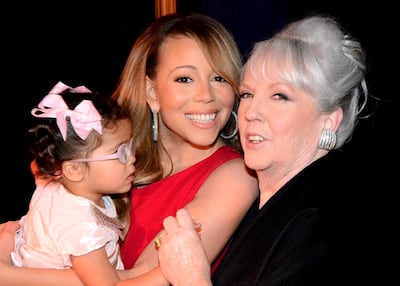 Mariah Carey confirma la muerte de su madre y de su hermana; ambas fallecieron el mismo día