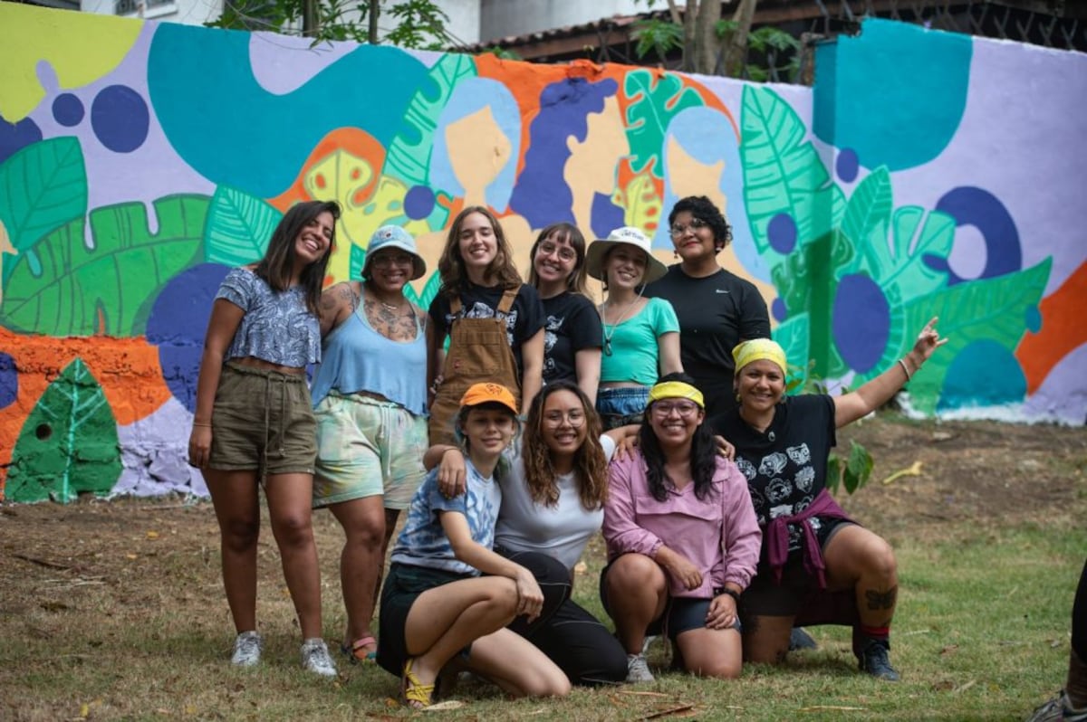 Una voz visual por las mujeres, murales en el parque Omar