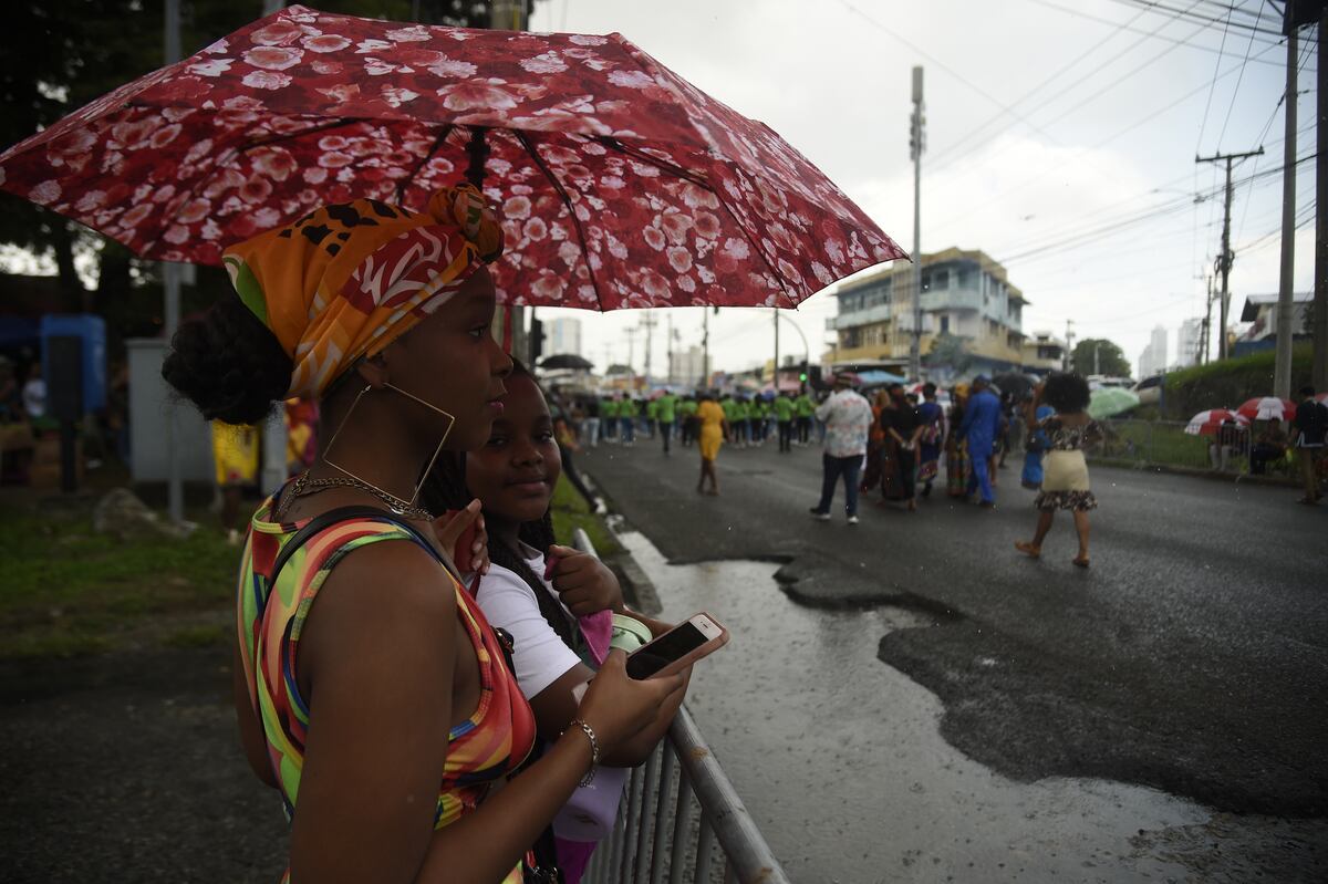 20 fotos de El Desfile de la Etnia Negra en Río Abajo y Parque Lefevre