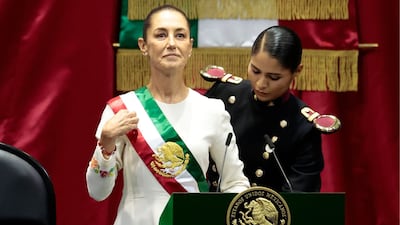 El vestido bordado a mano de Claudia Sheinbaum, la nueva presidenta de México