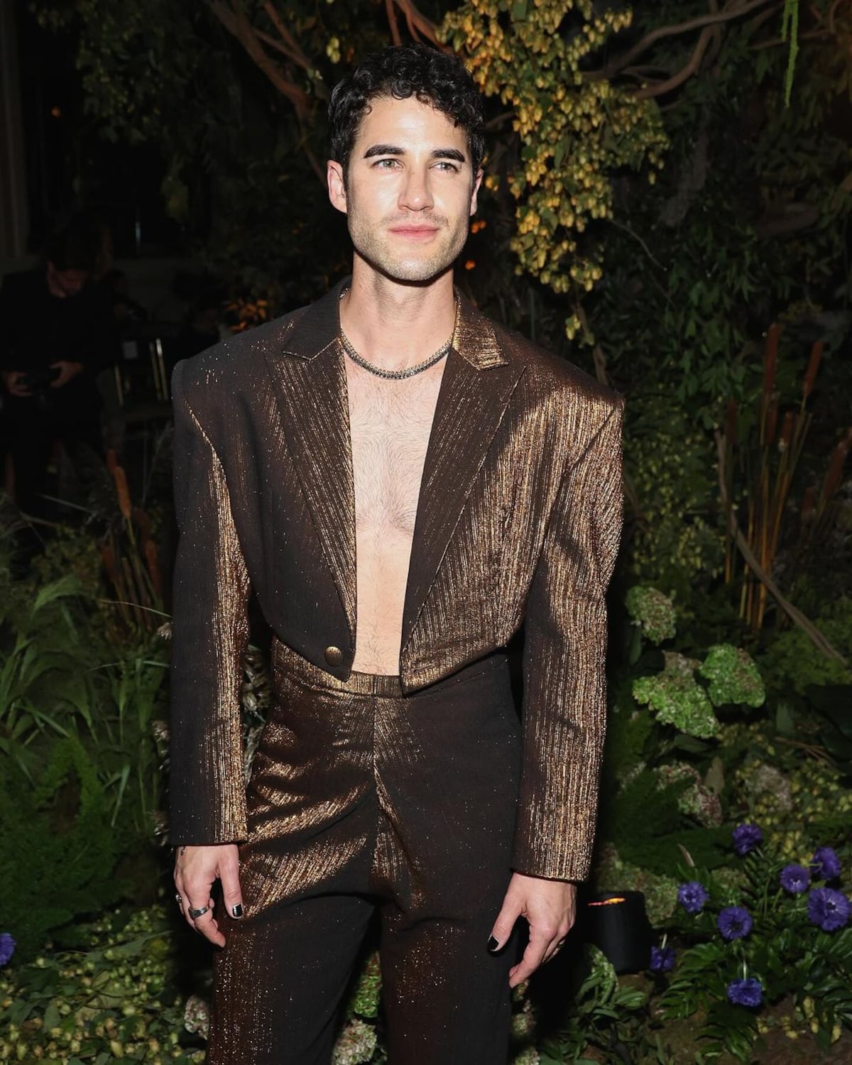 La falda del tul fucsia de Darren Criss en los CFDA Fashion Awards