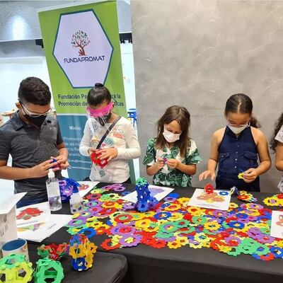 Matemagia, origami, juegos y premios en Festival Matemático en Panamá