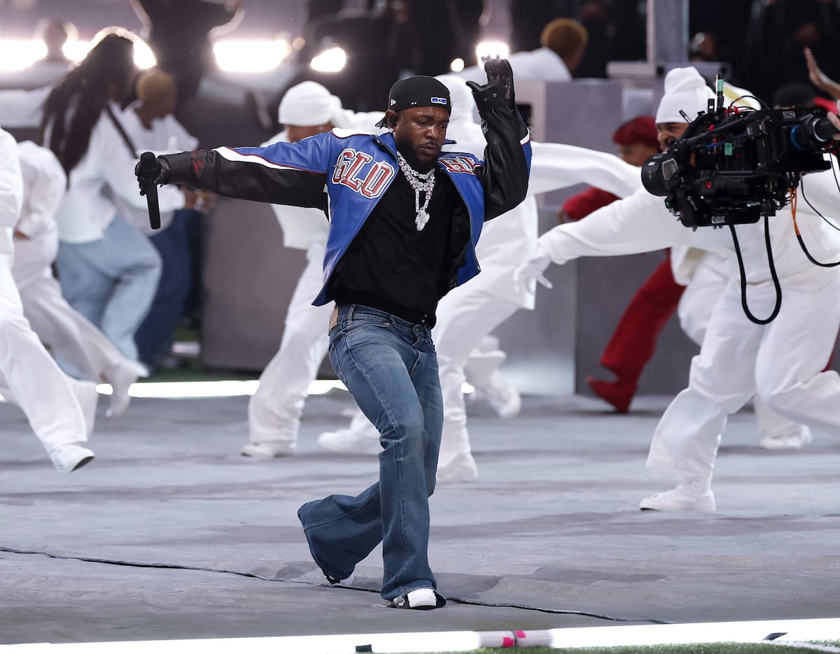 Los jeans acampanados de Kendrick Lamar para el Super Bowl