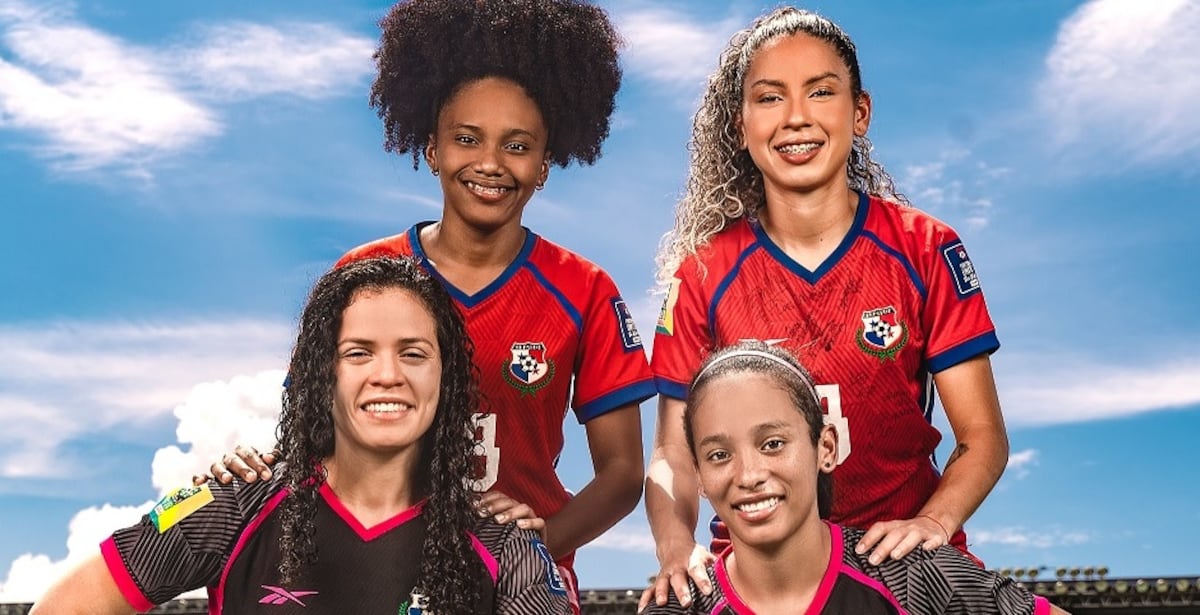 Jugadoras de la Selección Mayor Femenina en portada de revista Ellas edición impresa