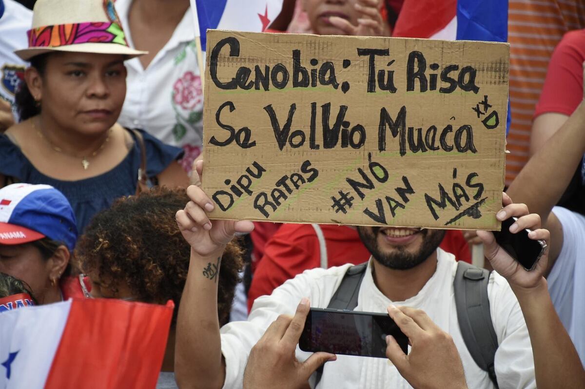 FOTOS. Un 28 de noviembre entre banderas y gritos de ‘Sí se pudo’ en las calles de Panamá