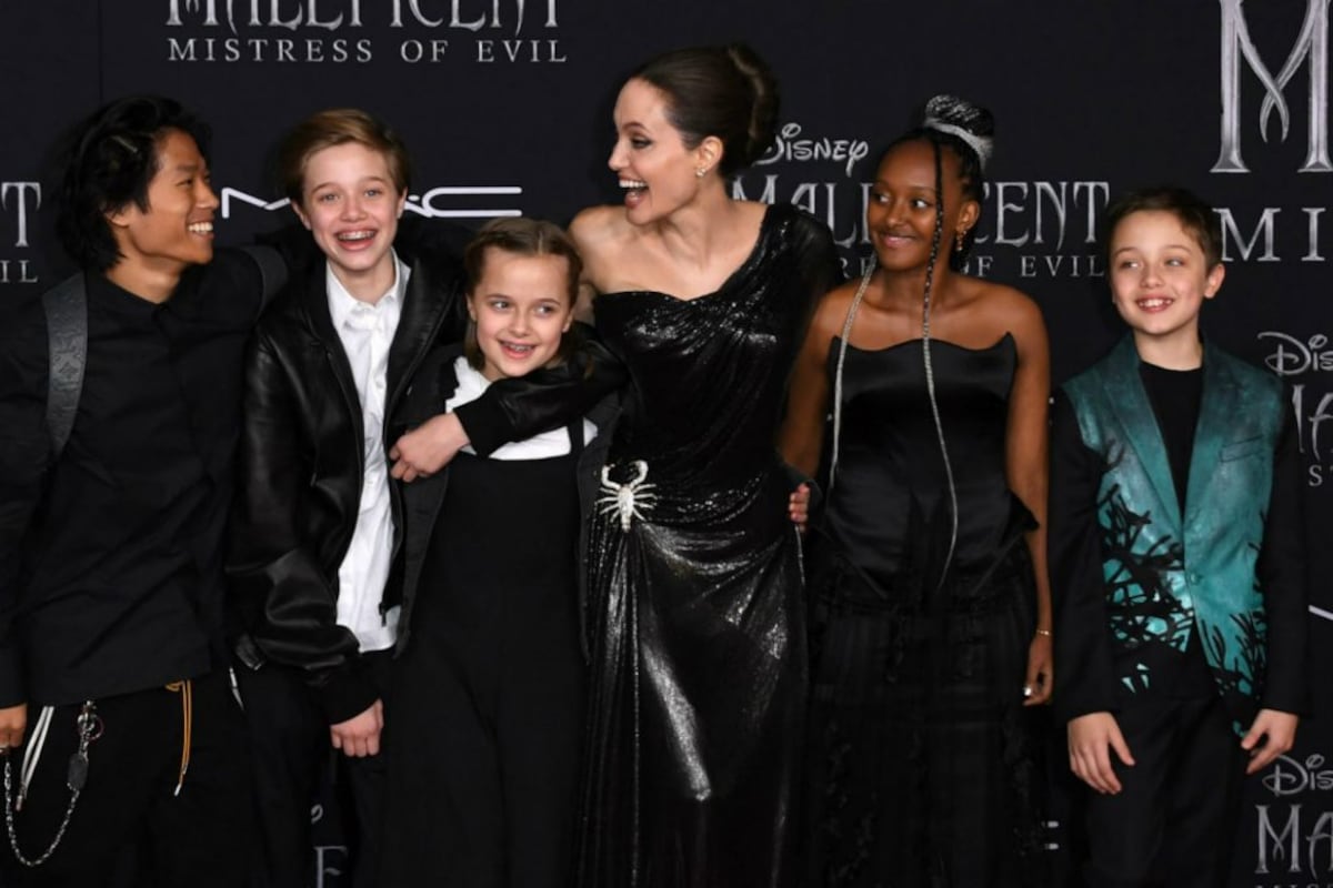 Angelina Jolie deslumbra con sus hijos en el estreno de ‘Maléfica: dueña del mal’