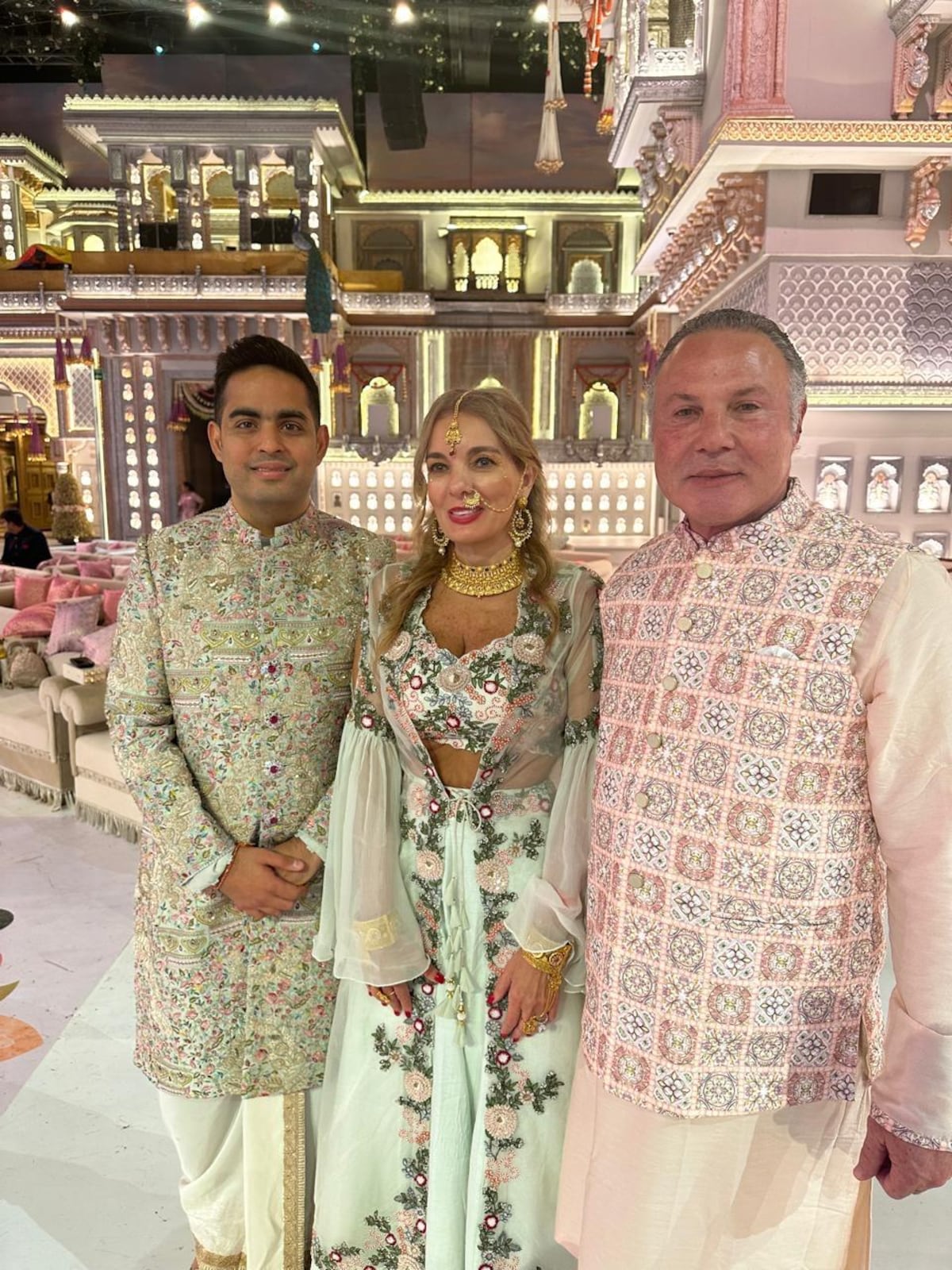 ‘La tradición, la cultura, cómo lo manejan. No tiene nombre’: entrevistamos a un panameño invitado a la boda Ambani en India