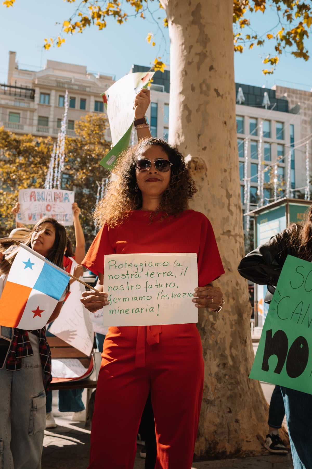 FOTOS. Así fue la protesta de panameños en Barcelona