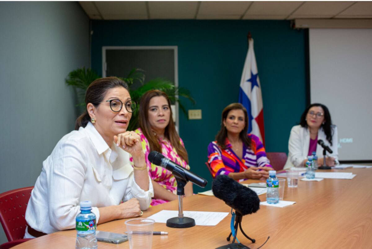 ‘La mujer que entra a una campaña no es la misma que sale de ella’