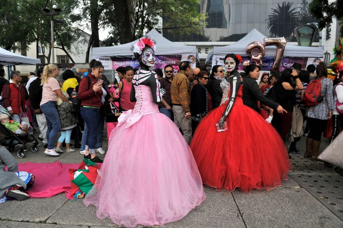 FOTOS: Así fue el desfile de catrinas en México en anticipación al Día de Muertos