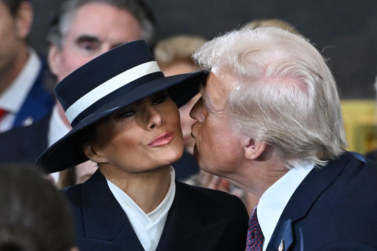 Elegancia y poder: el atuendo con sombrero de Melania Trump