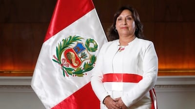 Dina Boluarte, primera mujer que asume la presidencia de Perú