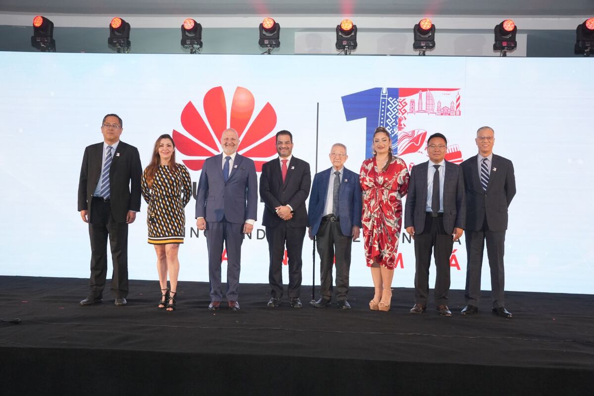 Huawei, 15 años en Panamá